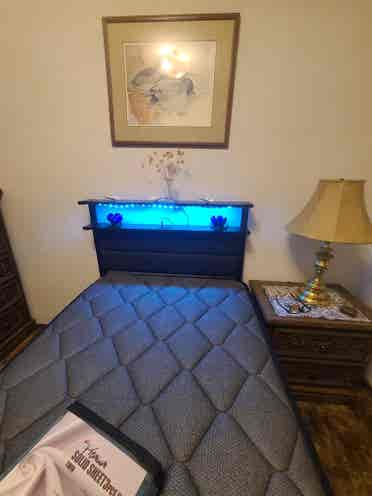 Private rooms, all bills included
