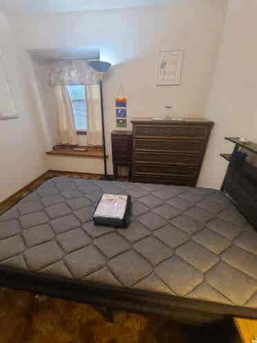 Private rooms, all bills included