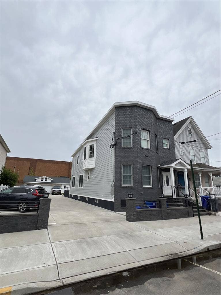 New Listing