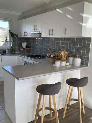 Double Bedroom In Hamlyn Terrace