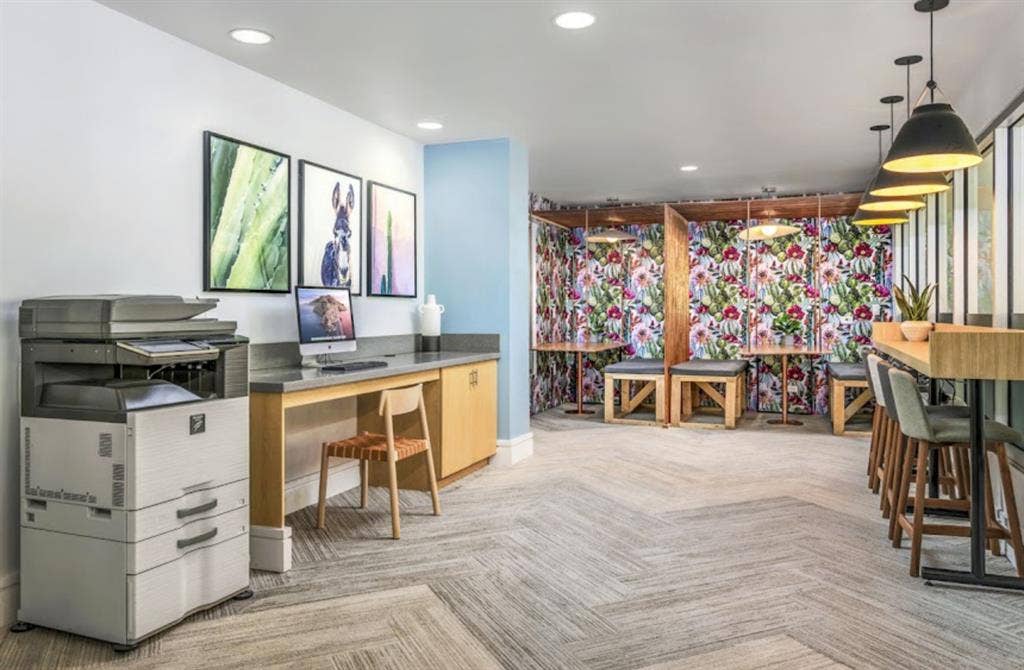 Lease Takeover for Early June!