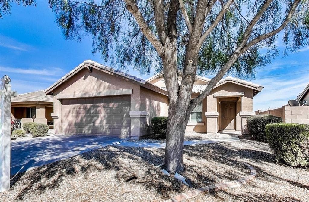 Room for rent in Goodyear