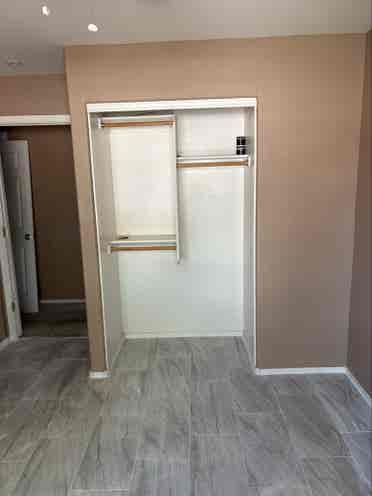 Room for rent in Glendalee