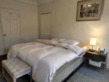 Beverly Hills Room - Walk to Rodeo