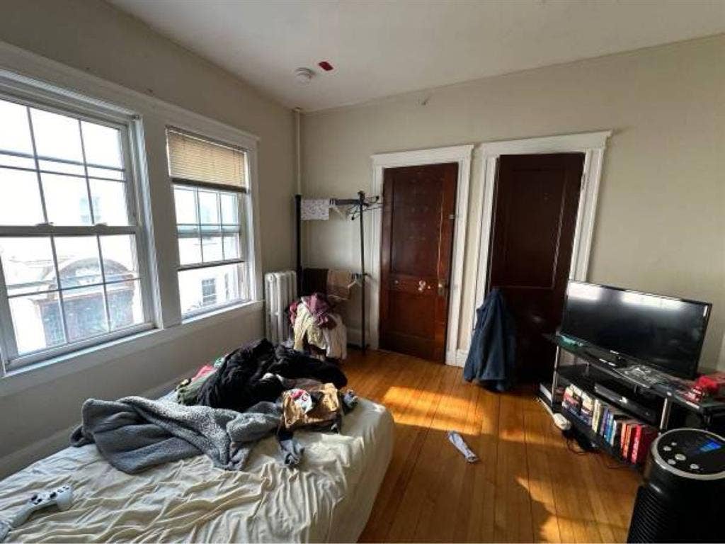 2 Bedrooms available in Jul and Aug