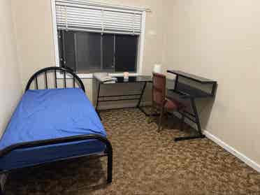 single room for rent bills inc.