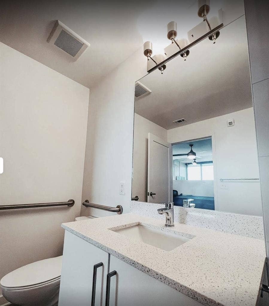 Lease Takeover Available