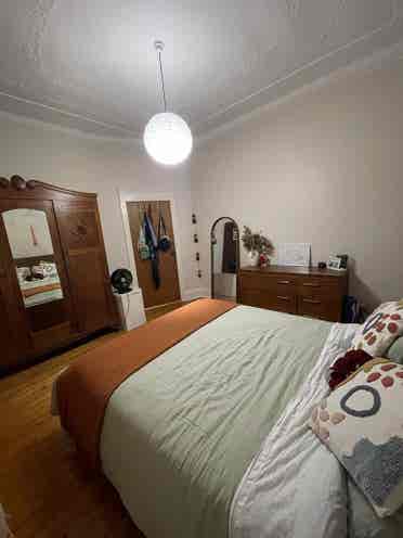 Room to rent for a couple in Bronte