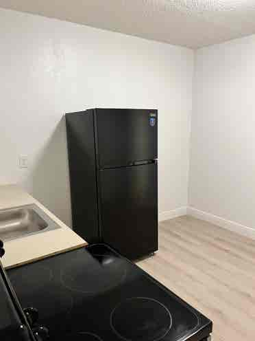 One bedroom and bathroom apartment