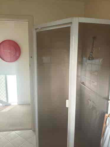 2 Rooms for Rent