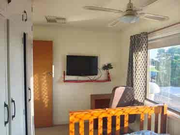 2 Rooms for Rent