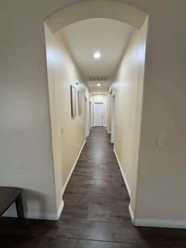 Quiet and peaceful , furnished room