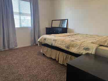 Quiet and peaceful , furnished room