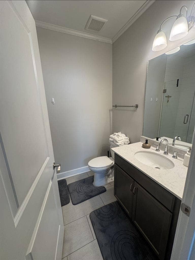 Lower level private entrance.