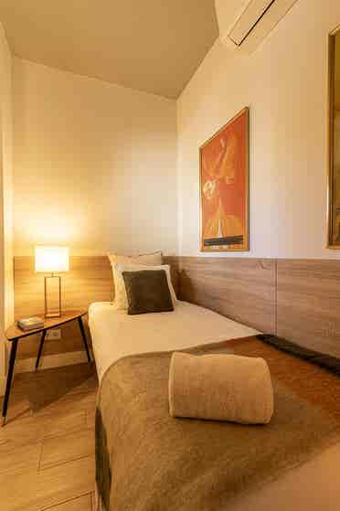 Single Room next to ISEL/Marvila