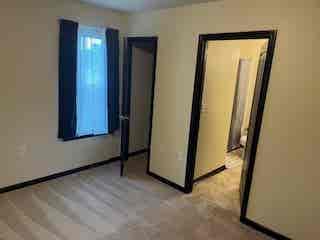 Unfurnished bedroom