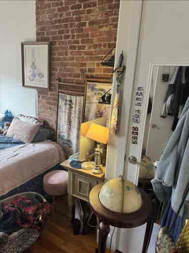 Roommates needed !
