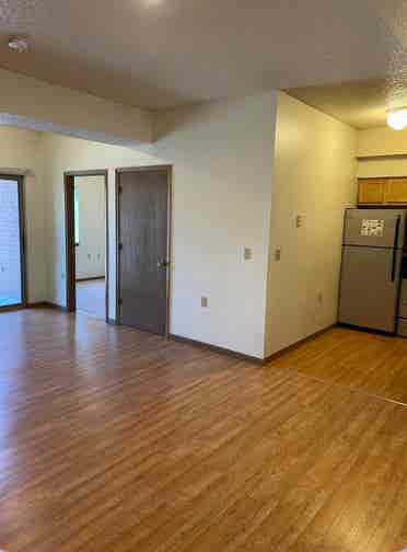 bath Downtown Apt