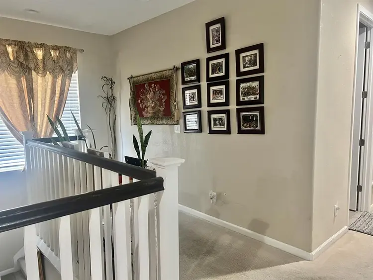 Furnished Room Shared Bath