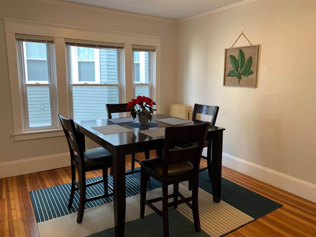 furnished BR in bath