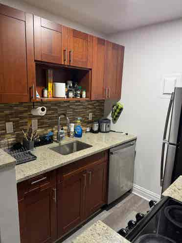 🔥Spacious Room in Midtown South🔥