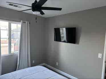 Fully furnished room with TV!