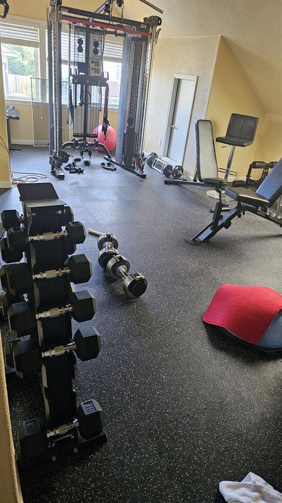 Room overlooking pool w/ home gym!