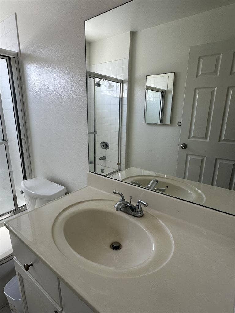 Private B for Rent in Alhambra