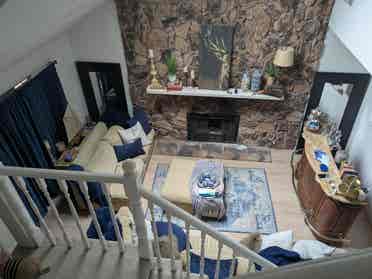 Beautiful upscale townhouse