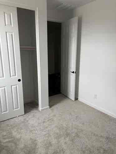 Bedroom for rent