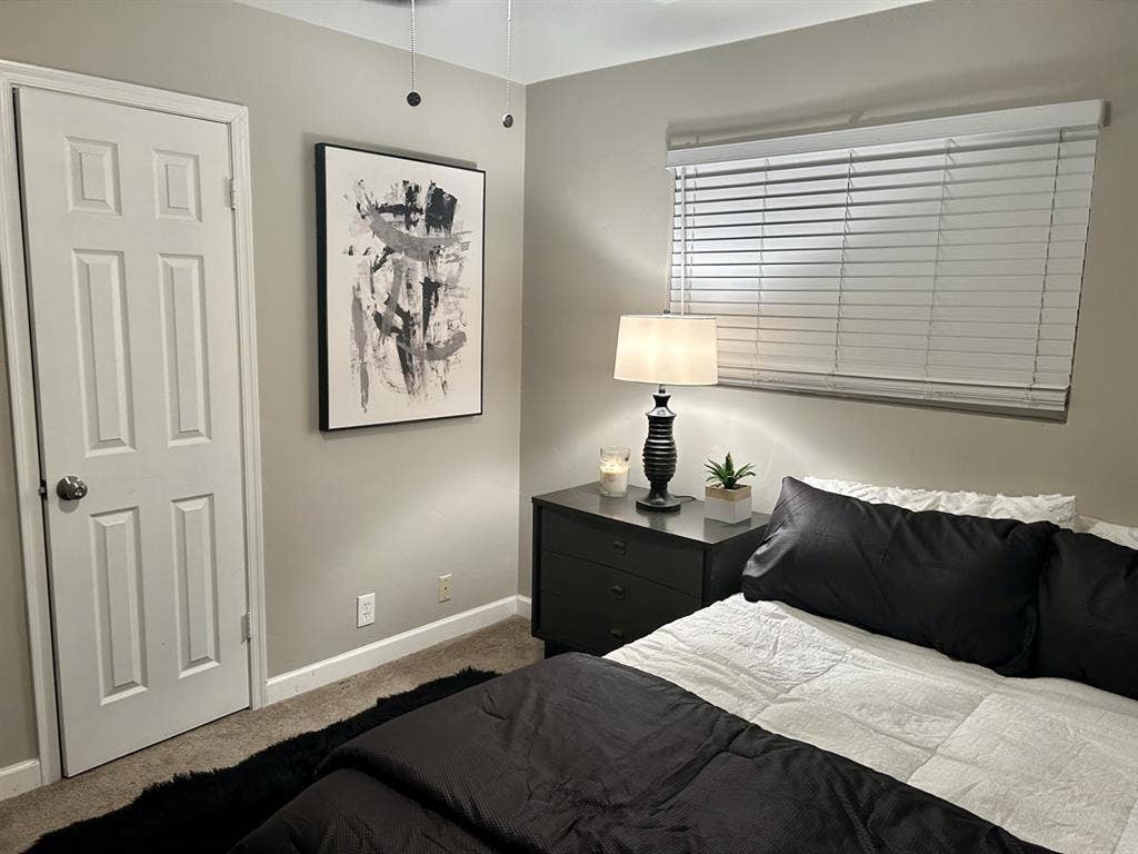 Room for rent $
all included