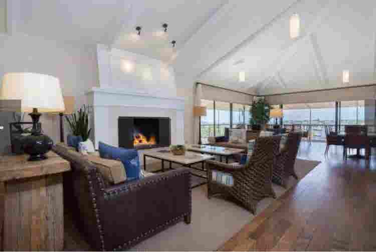 Master bedroom.
