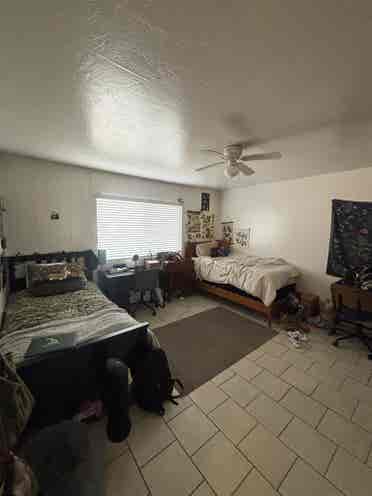 FALL SUBLEASE: SEP.- DEC