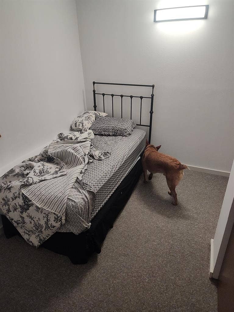 Small quiet bedroom