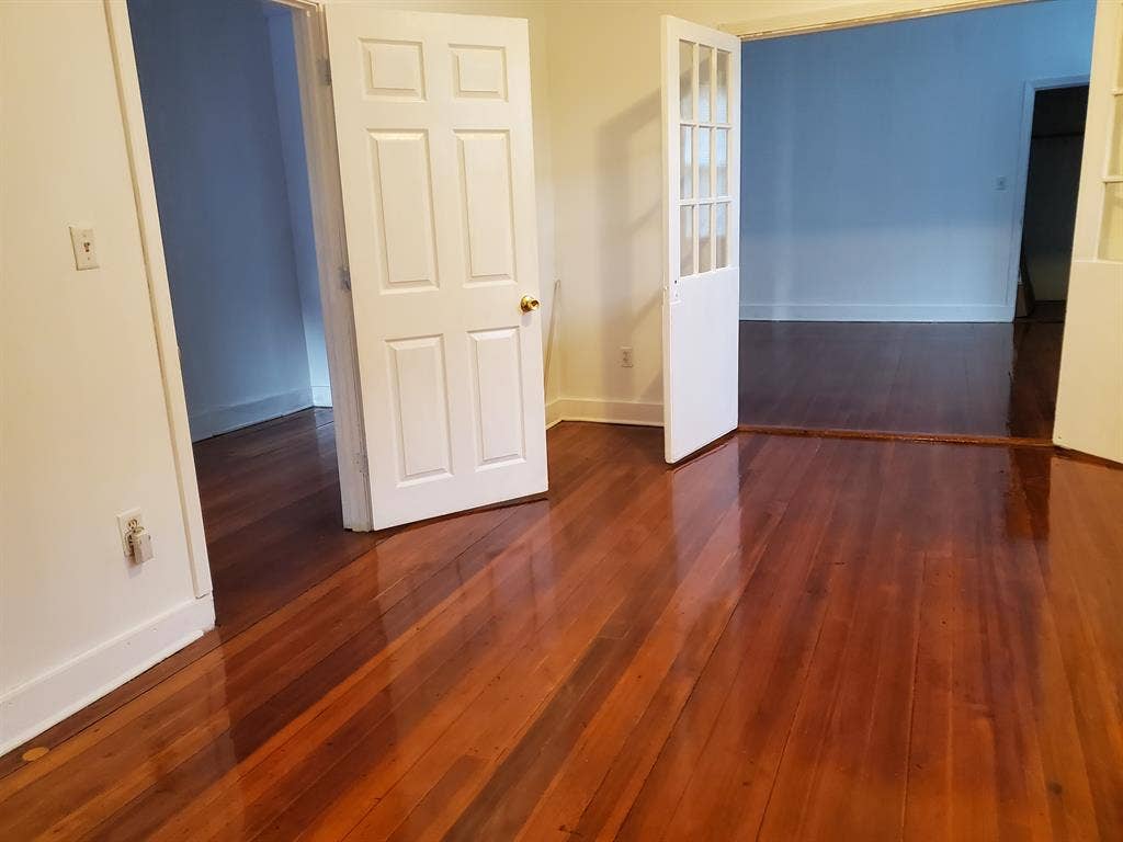 2 bedroom apartment. Revere