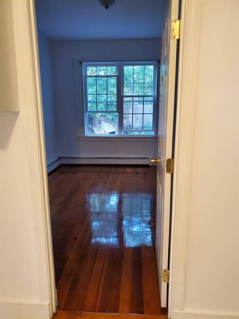 2 bedroom apartment. Revere