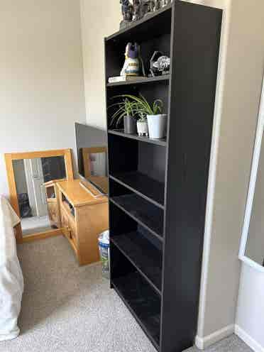 1 private bedroom, shared bath