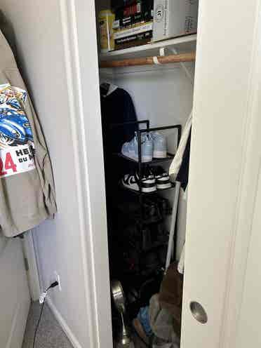 1 private bedroom, shared bath