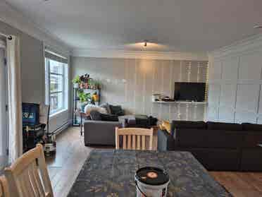 Condo  pour le 1 juillet