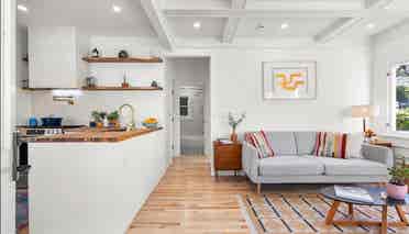Gorgeous Two Bedroom Home For Rent