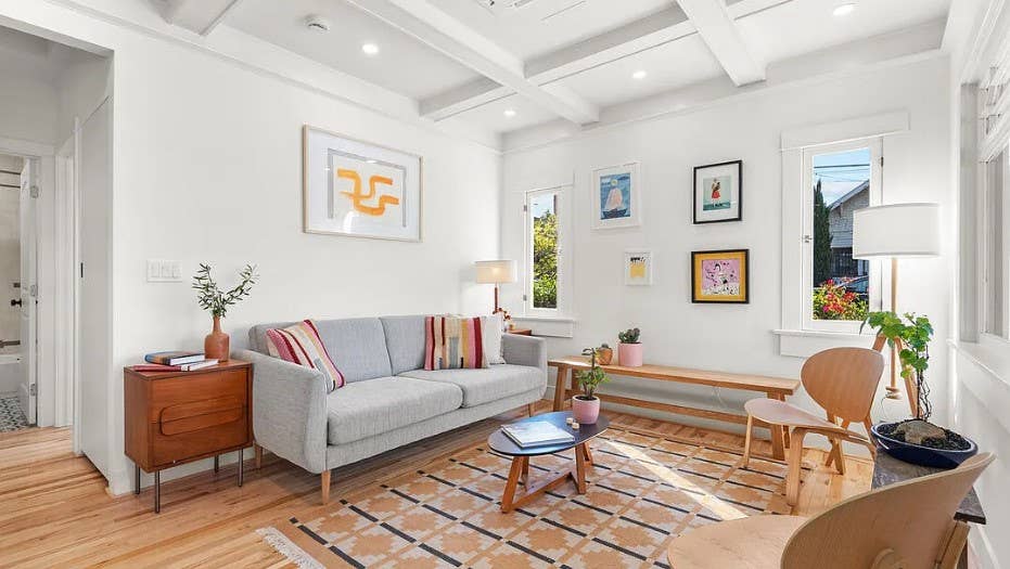 Gorgeous Two Bedroom Home For Rent
