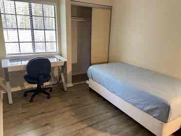 Private room for rent