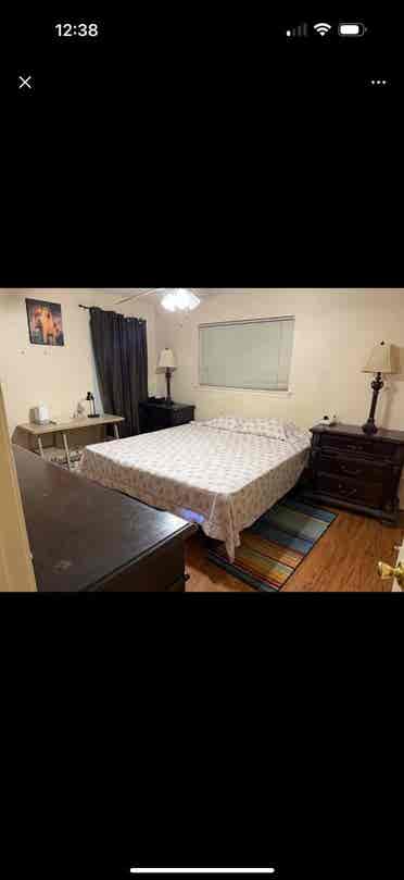 Master bedroom w private bath