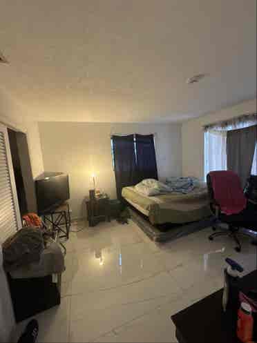 3 room for rent