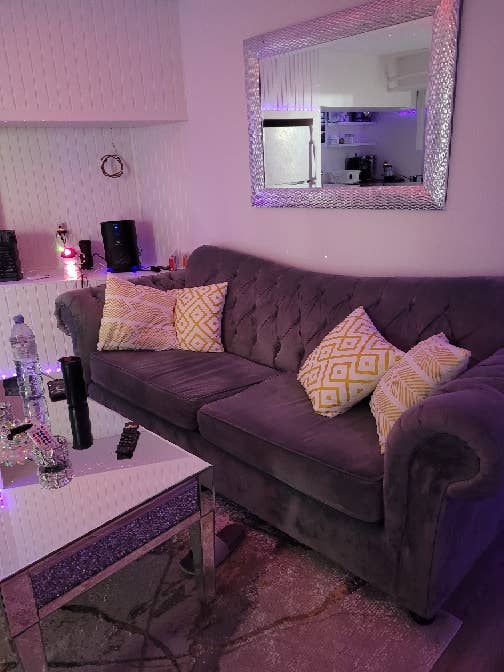 Luxury sharing bedroom apartment