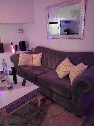 Luxury sharing bedroom apartment