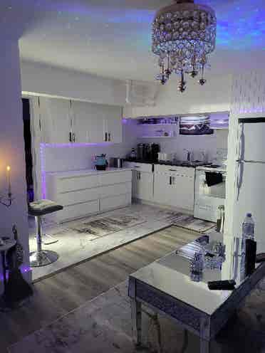 Luxury sharing bedroom apartment