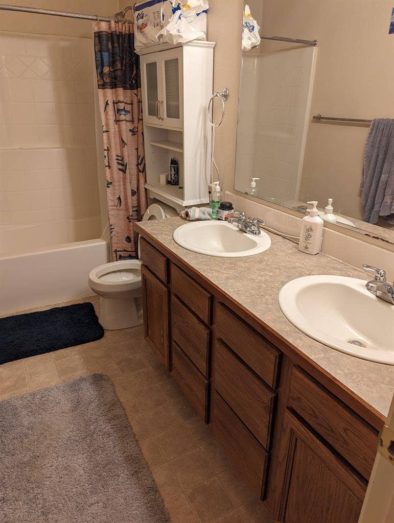 Room for rent (NWLC welcomed)