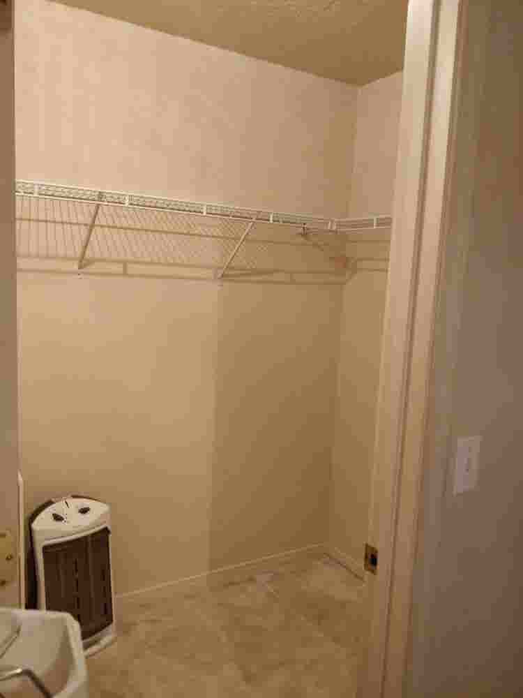 Room for rent (NWLC welcomed)