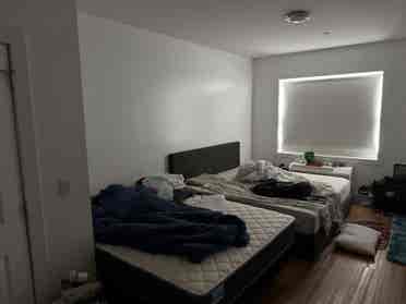 Roommate for sharing a2 bedroom.